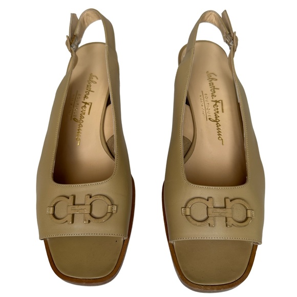 Salvatore Ferragamo Made in Italy Leather Women’s Sandals - Size: 8 1/2 B - Picture 1 of 16
